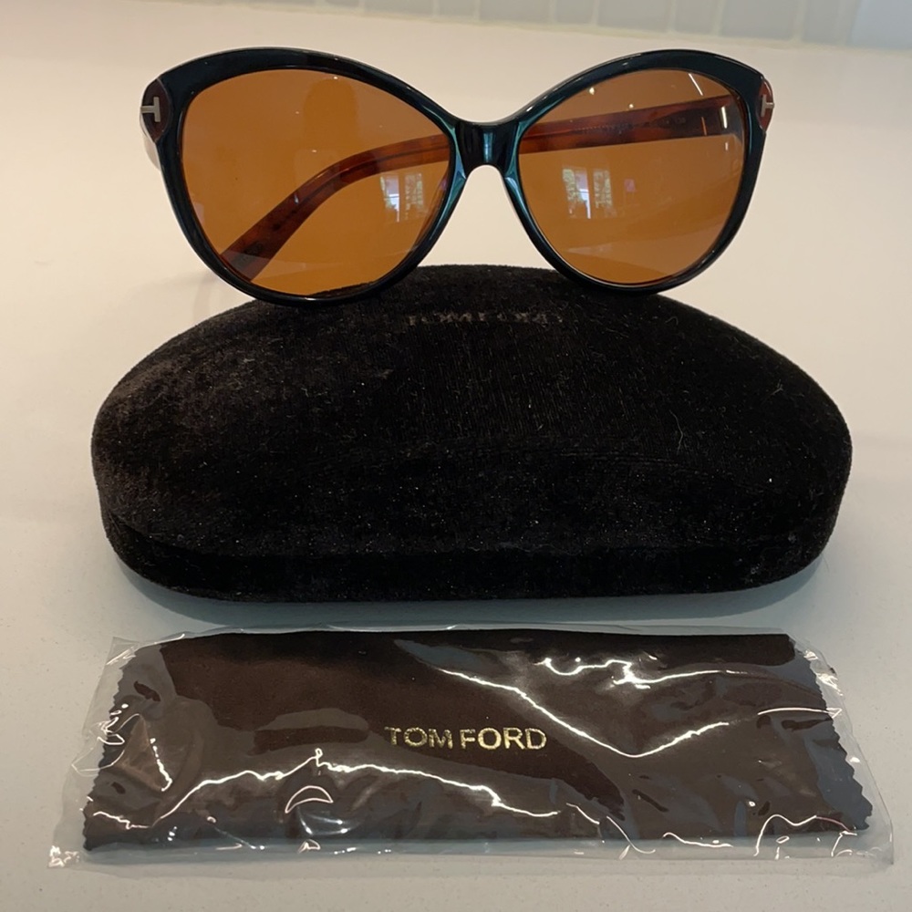 Tom Ford RXable Sunglasses - Picture 2 of 10
